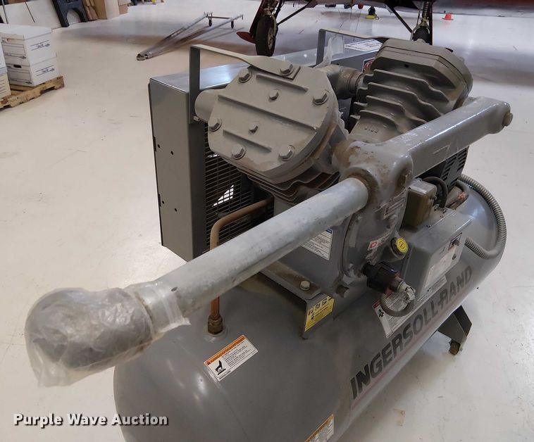 image for item FK0917 Ingersoll Rand V255D3 vacuum pump