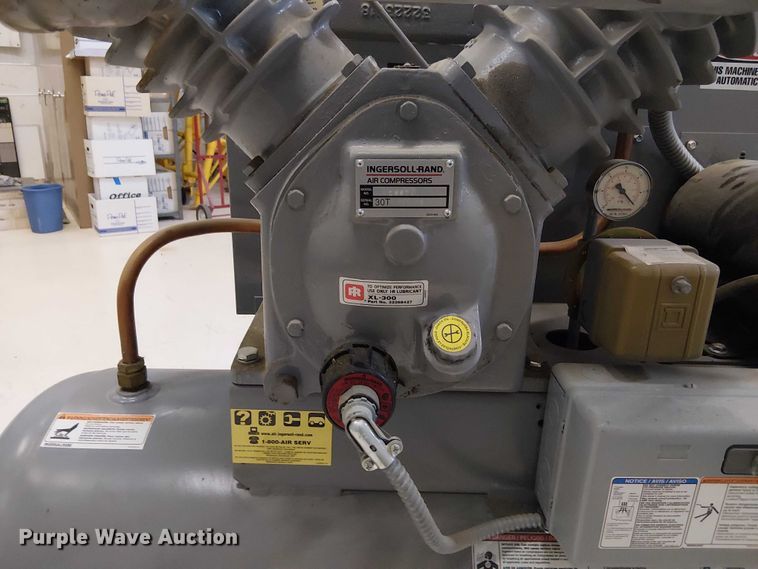 image for item FK0917 Ingersoll Rand V255D3 vacuum pump