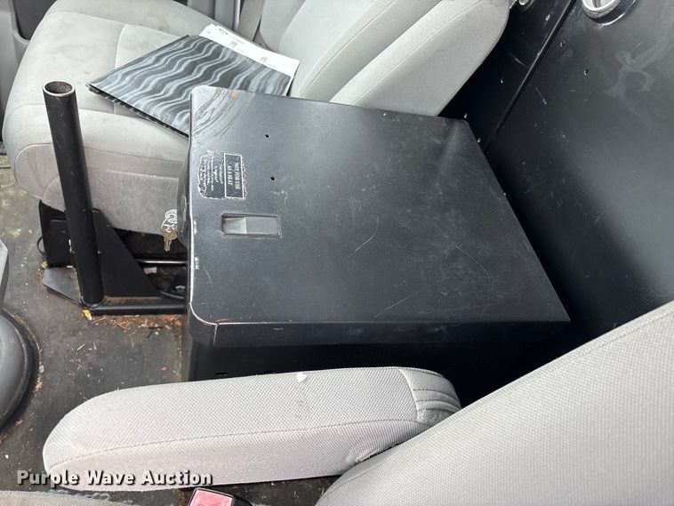 image for item FK1043 2014 Ford E150 van