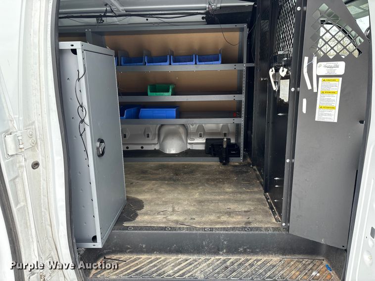 image for item FK1043 2014 Ford E150 van