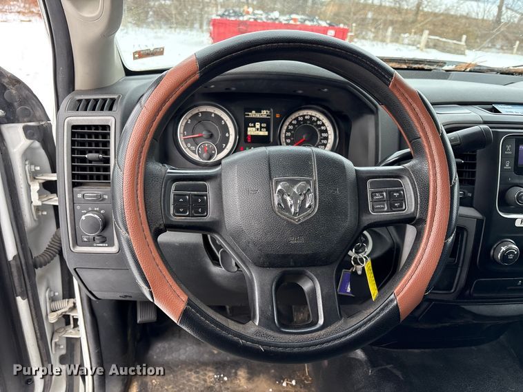 image for item FK1044 2016 RAM 2500 pickup truck