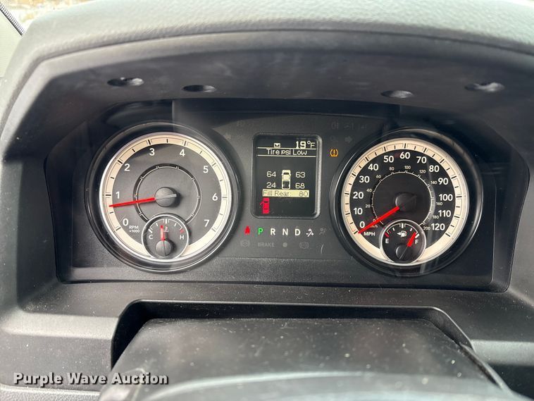 image for item FK1044 2016 RAM 2500 pickup truck