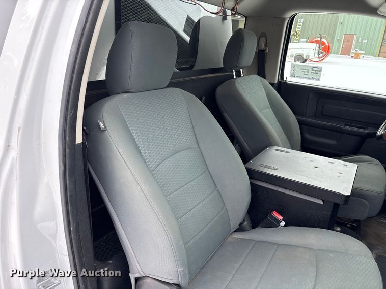 image for item FK1044 2016 RAM 2500 pickup truck