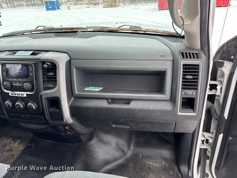 image for item FK1044 2016 RAM 2500 pickup truck