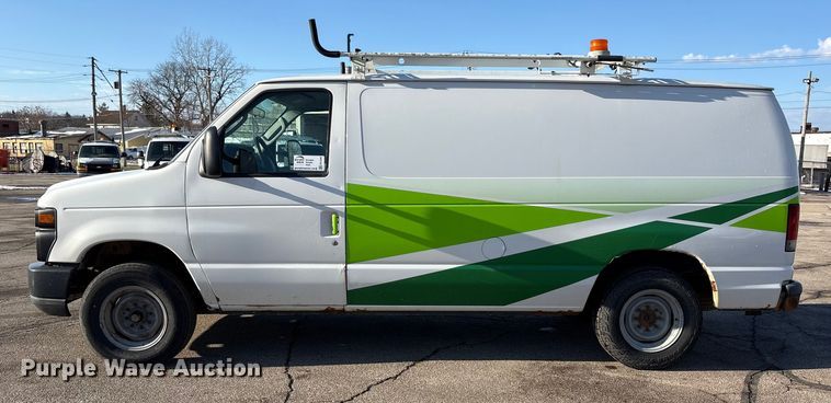 image for item FK1046 2011 Ford E150 van