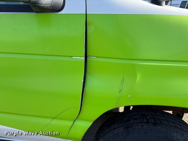 image for item FK1046 2011 Ford E150 van