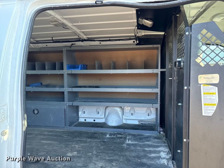 image for item FK1046 2011 Ford E150 van