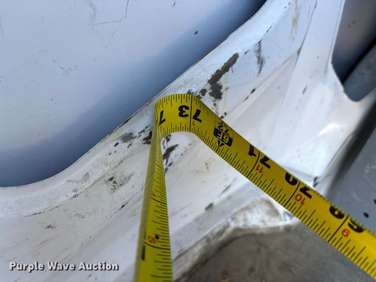 image for item FK1046 2011 Ford E150 van