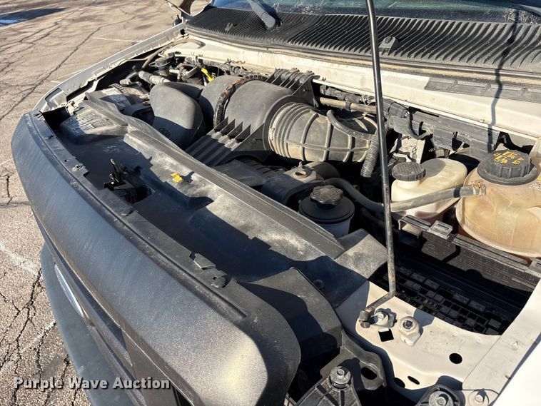 image for item FK1046 2011 Ford E150 van