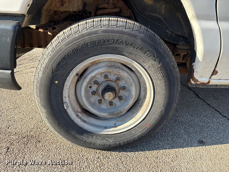 image for item FK1046 2011 Ford E150 van