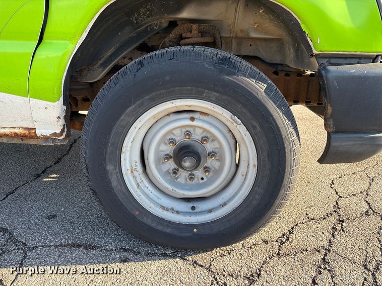 image for item FK1046 2011 Ford E150 van