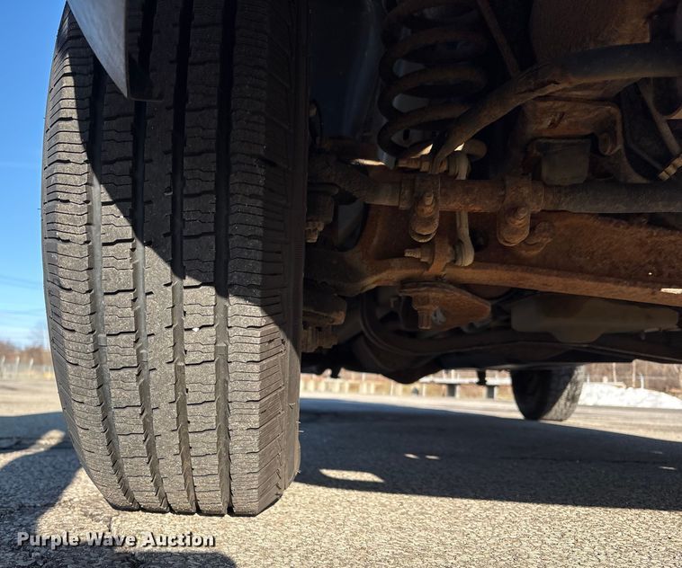 image for item FK1046 2011 Ford E150 van