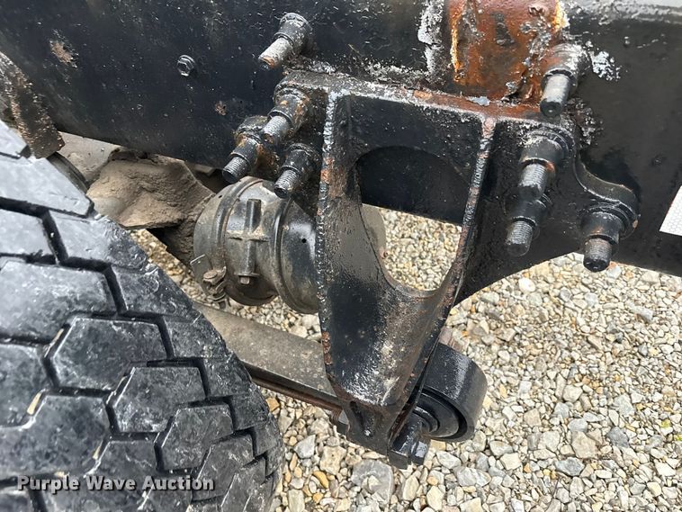 image for item FK1061 2008 International 4400 truck cab and chassis