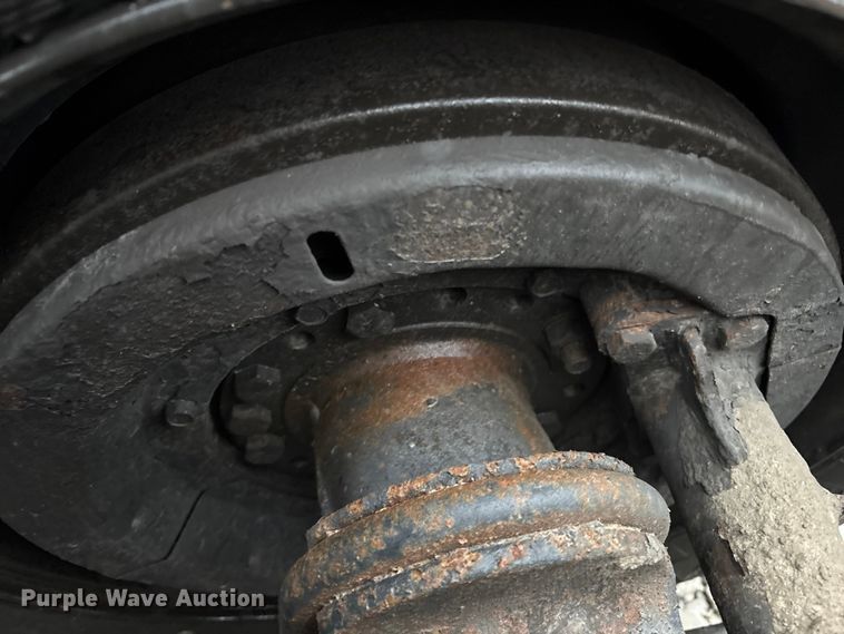 image for item FK1061 2008 International 4400 truck cab and chassis