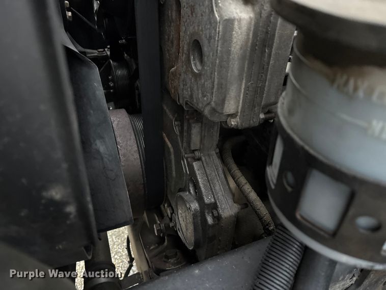 image for item FK1061 2008 International 4400 truck cab and chassis