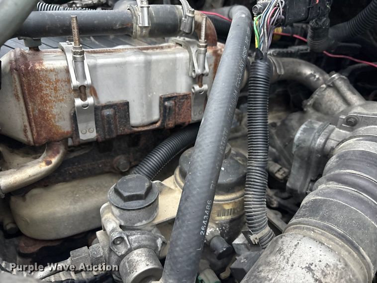 image for item FK1061 2008 International 4400 truck cab and chassis