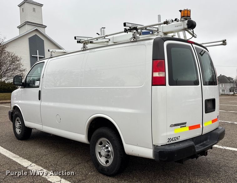 image for item FK1064 2014 Chevrolet Express van