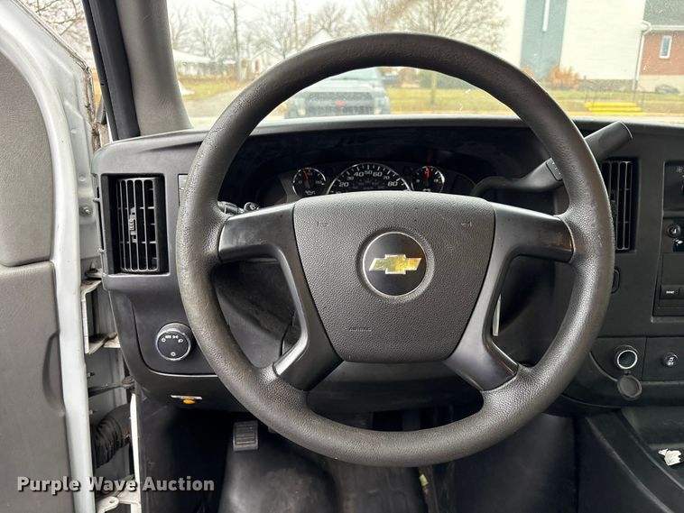 image for item FK1064 2014 Chevrolet Express van