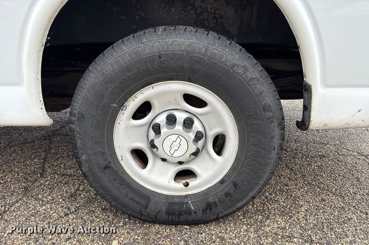 image for item FK1064 2014 Chevrolet Express van