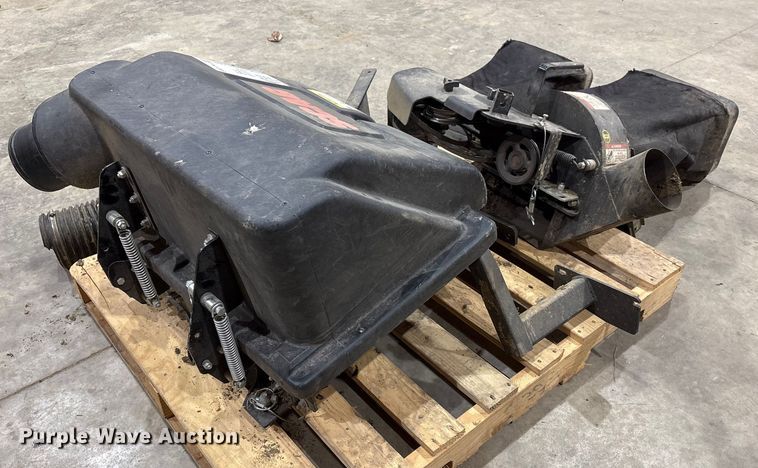 image for item FK1069 Scag bagger