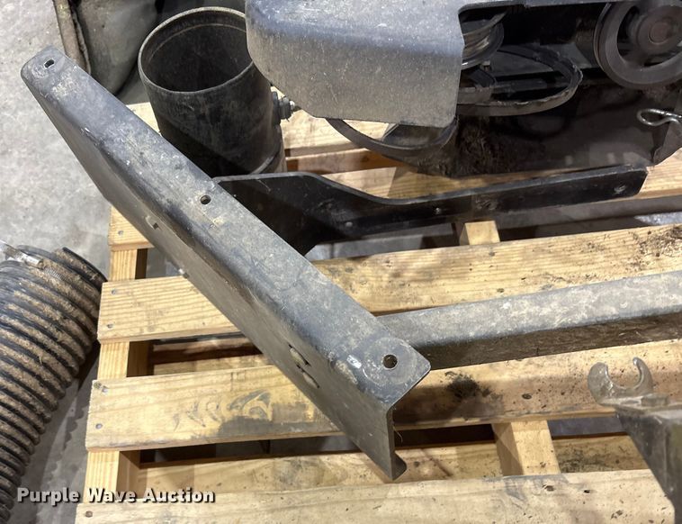 image for item FK1069 Scag bagger