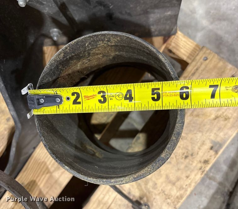 image for item FK1069 Scag bagger