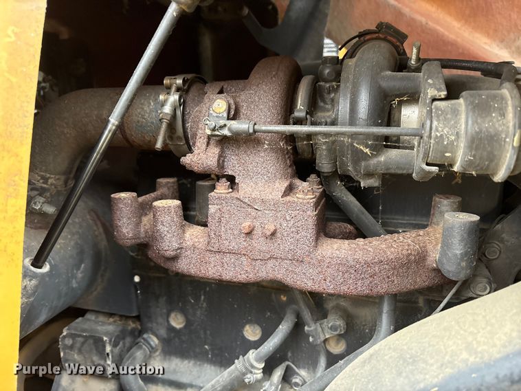 image for item FK1078 1999 Vermeer BC1000 wood chipper