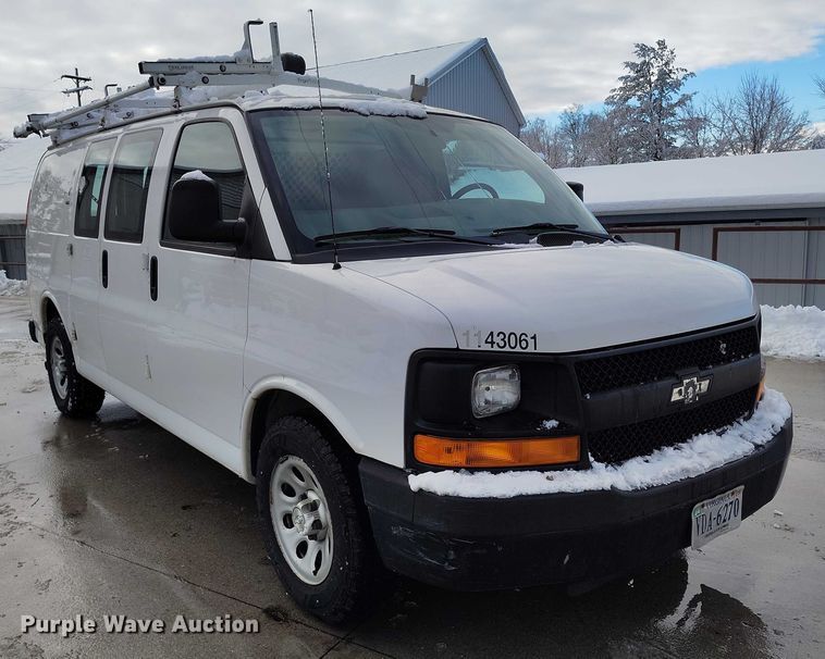 image for item IH9387 2014 Chevrolet Express van