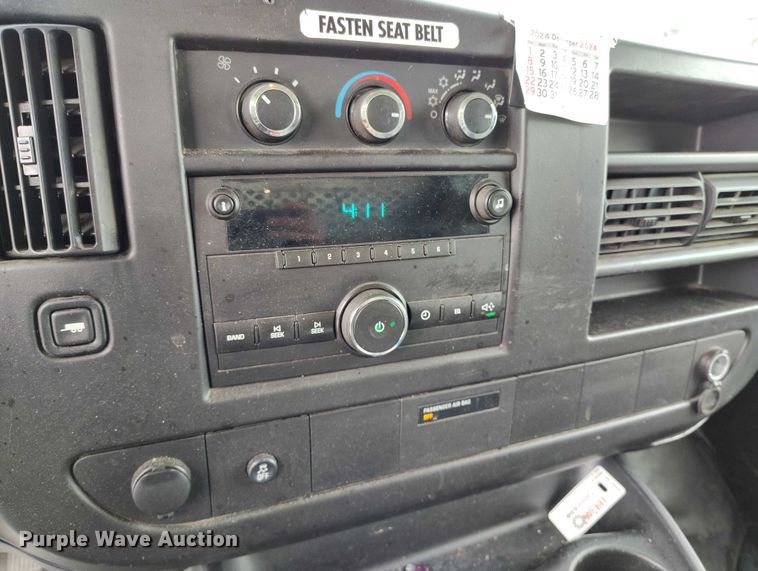 image for item IH9387 2014 Chevrolet Express van