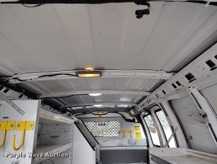 image for item IH9387 2014 Chevrolet Express van