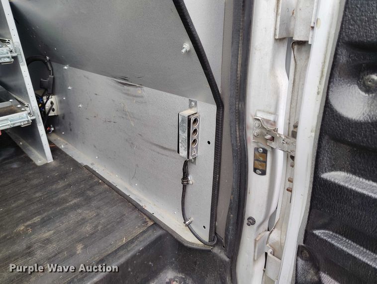 image for item IH9387 2014 Chevrolet Express van