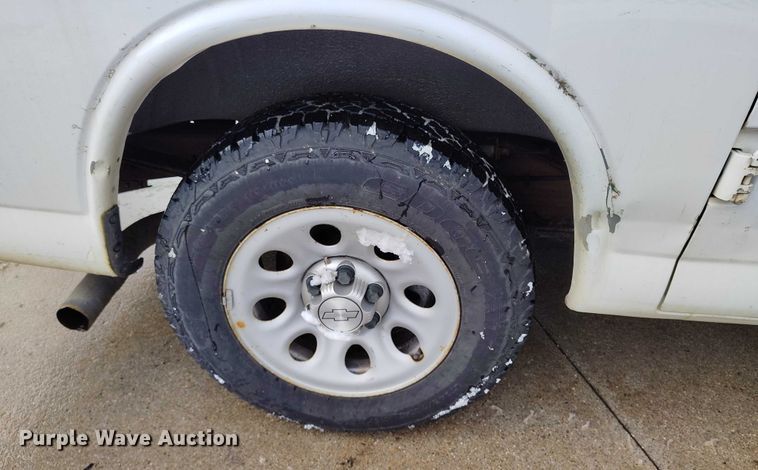 image for item IH9387 2014 Chevrolet Express van