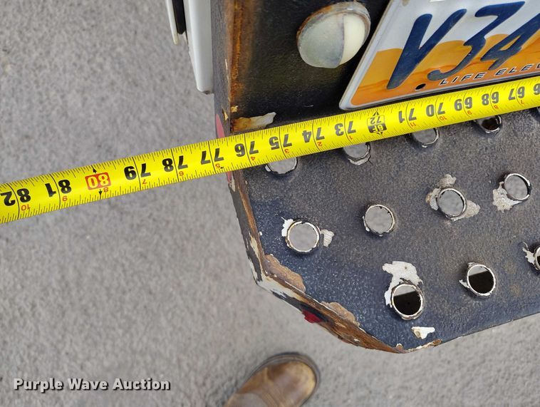 image for item IH9402 2012 Ford F250 Super Duty XLT utility bed pickup truck