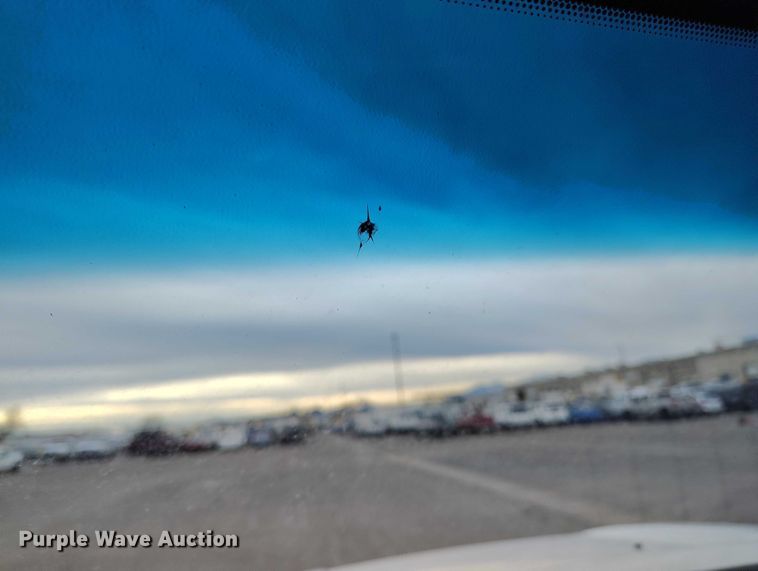 image for item IH9402 2012 Ford F250 Super Duty XLT utility bed pickup truck