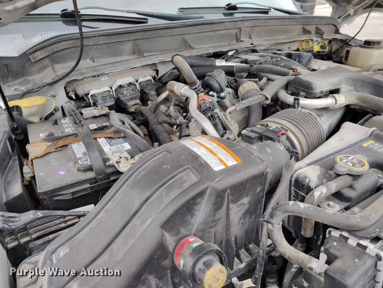 image for item IH9402 2012 Ford F250 Super Duty XLT utility bed pickup truck