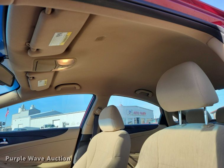 image for item NO9860 2013 Hyundai Sonata 