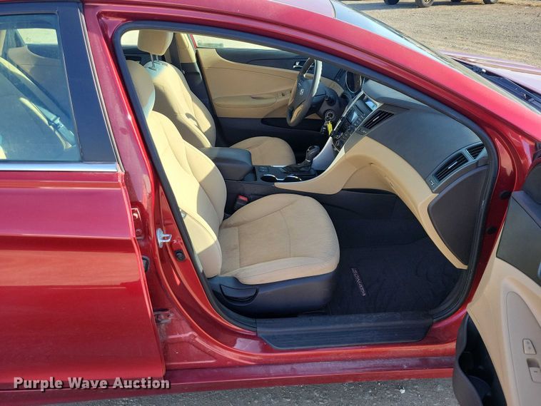 image for item NO9860 2013 Hyundai Sonata 