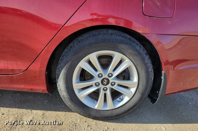 image for item NO9860 2013 Hyundai Sonata 