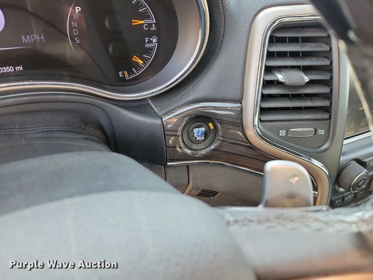 image for item NO9861 2014 Jeep Grand Cherokee Overland SUV