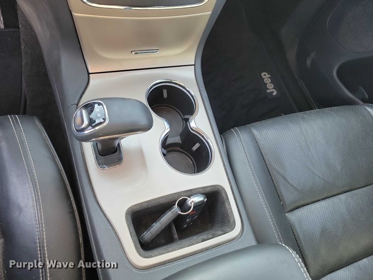 image for item NO9861 2014 Jeep Grand Cherokee Overland SUV