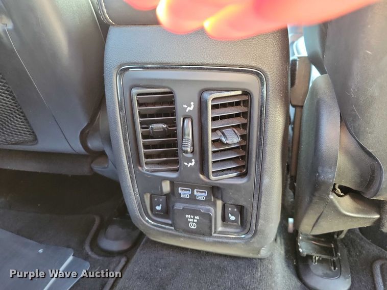 image for item NO9861 2014 Jeep Grand Cherokee Overland SUV