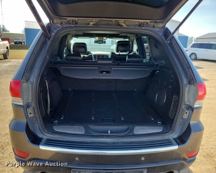 image for item NO9861 2014 Jeep Grand Cherokee Overland SUV