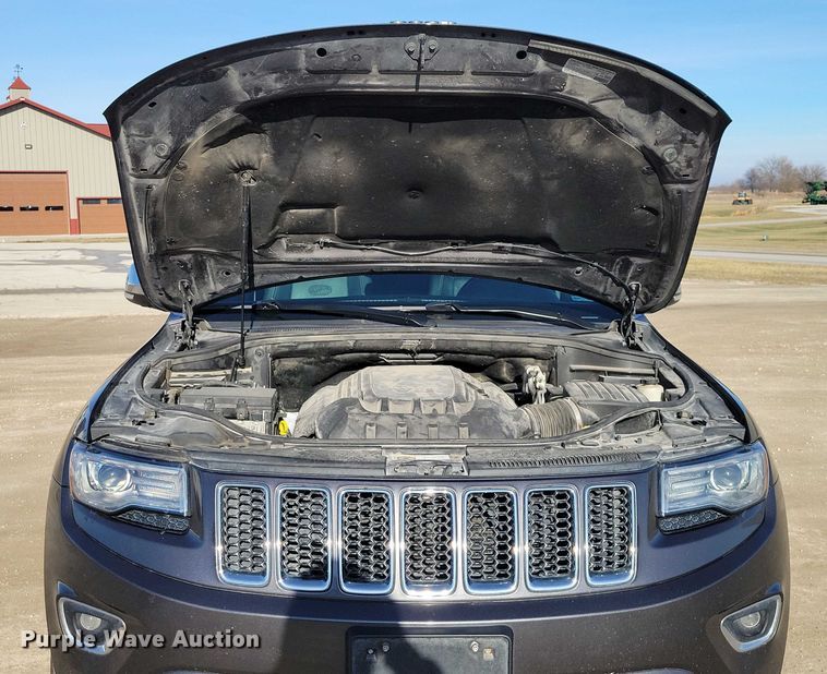 image for item NO9861 2014 Jeep Grand Cherokee Overland SUV