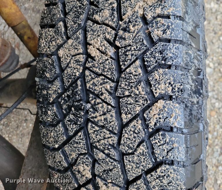 image for item NO9867 2017 Chevrolet Silverado 2500HD Crew Cab pickup truck