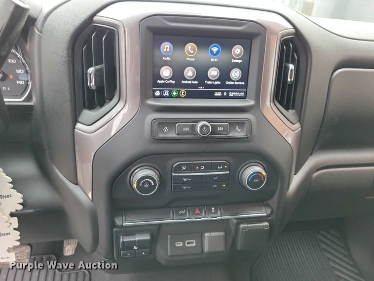 image for item NO9870 2021 Chevrolet Silverado 2500HD Crew Cab pickup truck