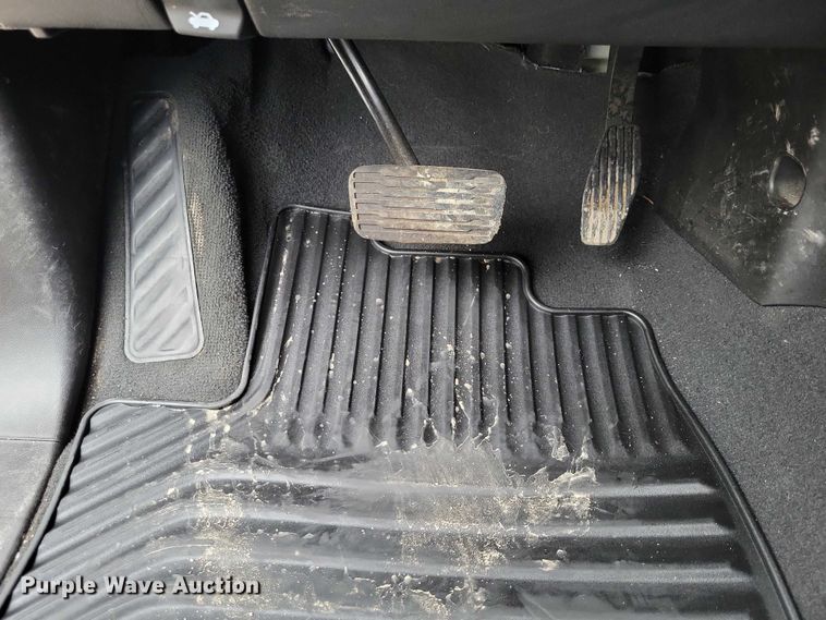 image for item NO9870 2021 Chevrolet Silverado 2500HD Crew Cab pickup truck