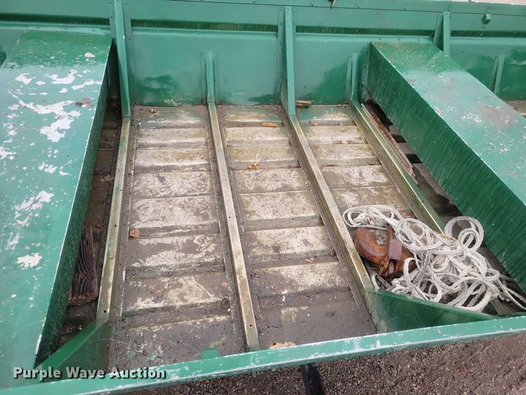 image for item NO9871 Boat