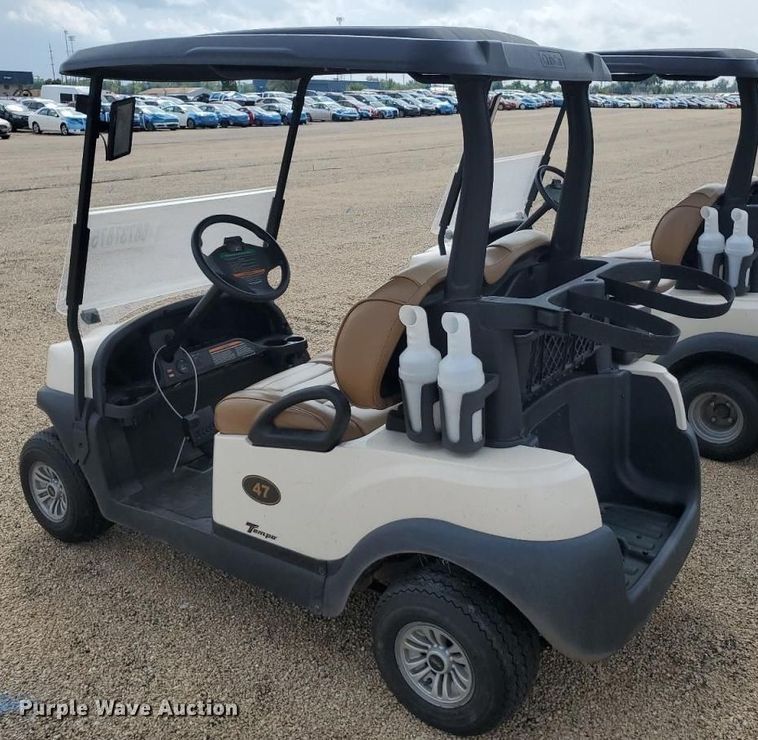 image for item YA0882 2022 Club Car Tempo Connect golf cart