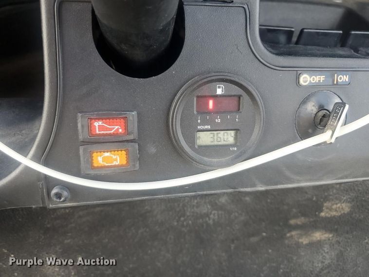 image for item YA0896 2022 Club Car Tempo Connect golf cart