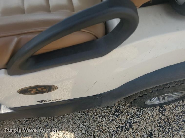 image for item YA0926 2022 Club Car Tempo Connect golf cart